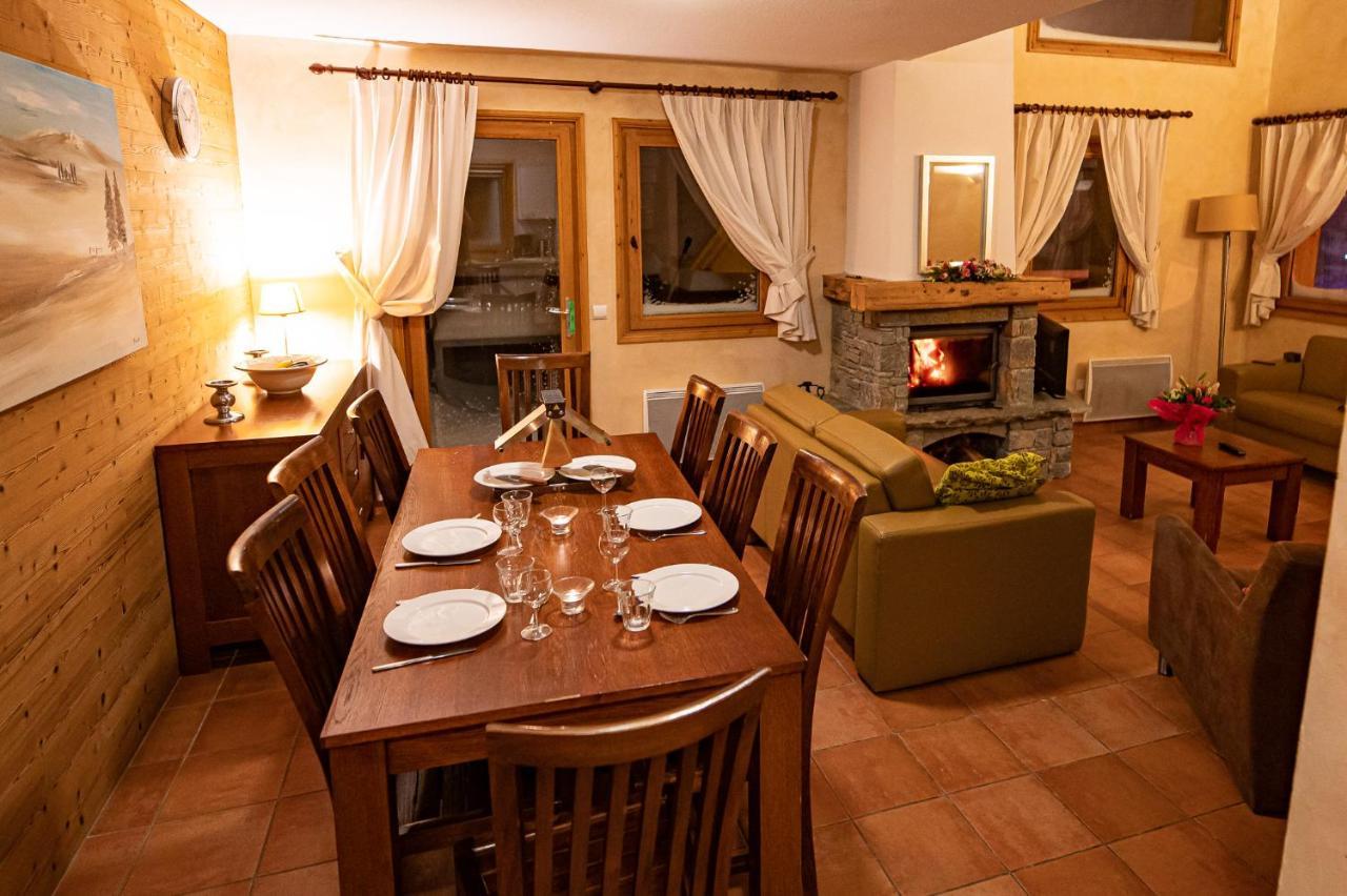 Parc Madeleine - Chalets Saint-François-Longchamp Buitenkant foto